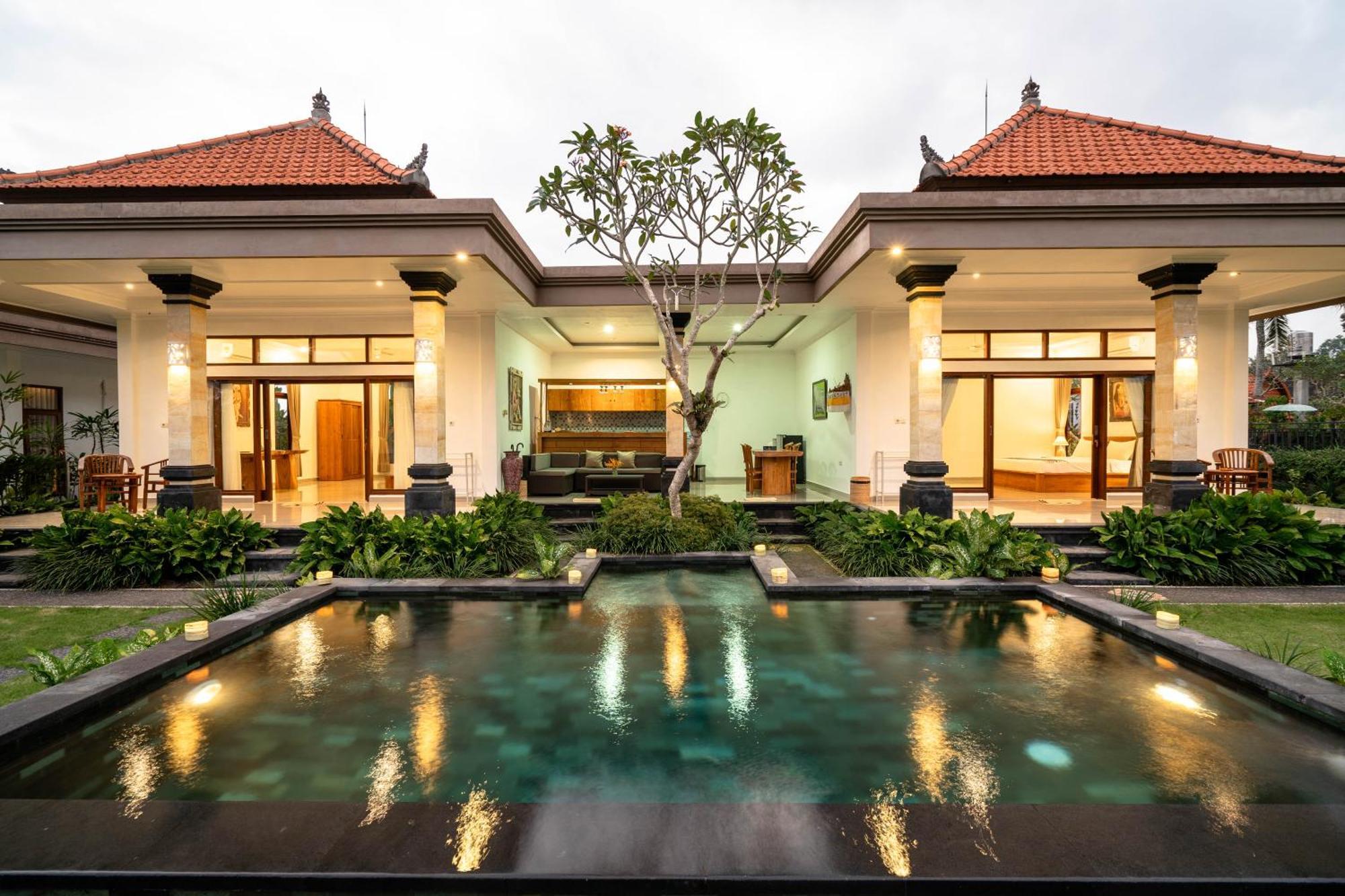Griya Private Villa Ubud Buitenkant foto